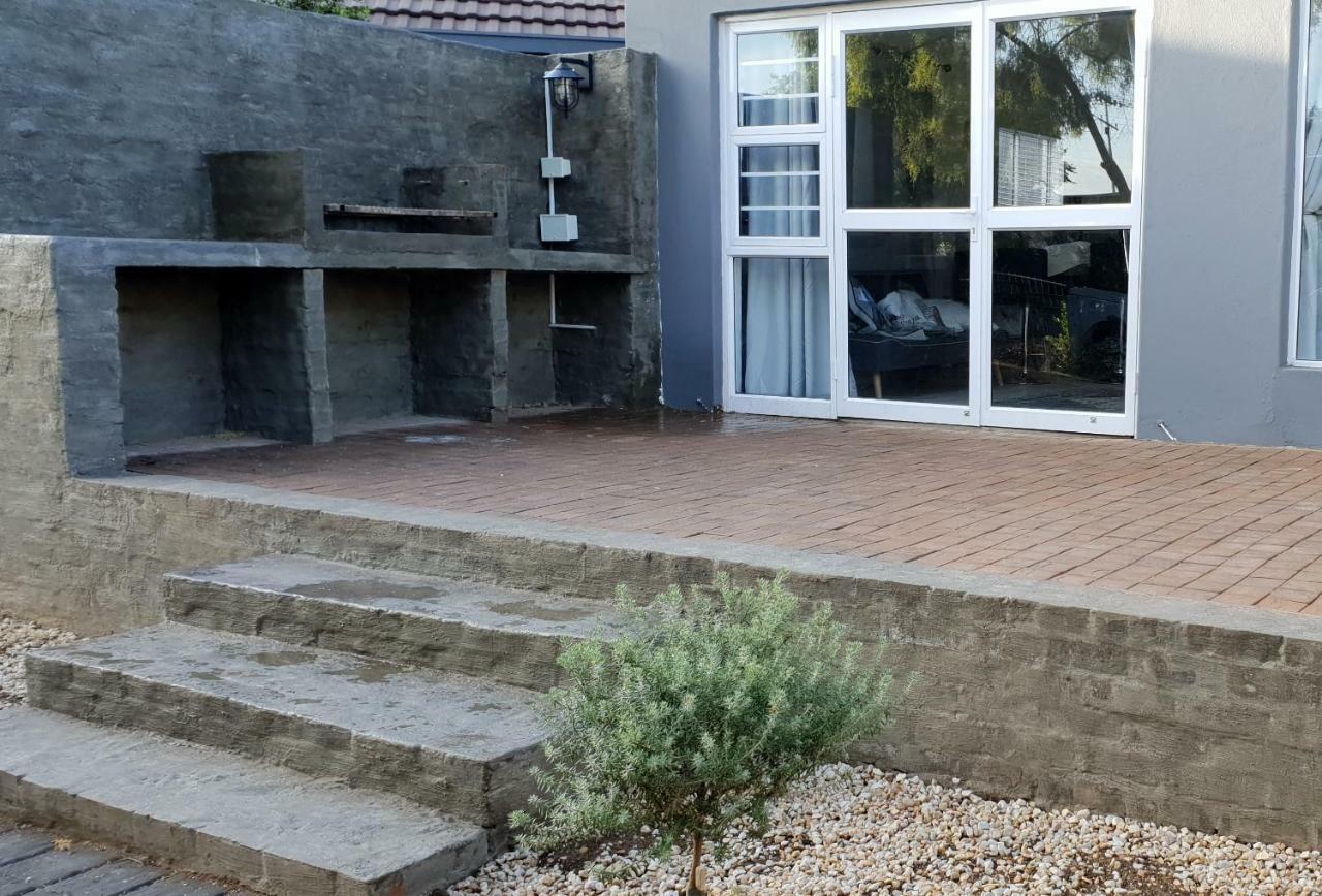 Emmaus Apartment Bloemfontein Exterior photo